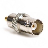 IRENIS RCA Erkek / BNC Dişi Çevirici IRENIS RCA Erkek / BNC Dişi Çevirici